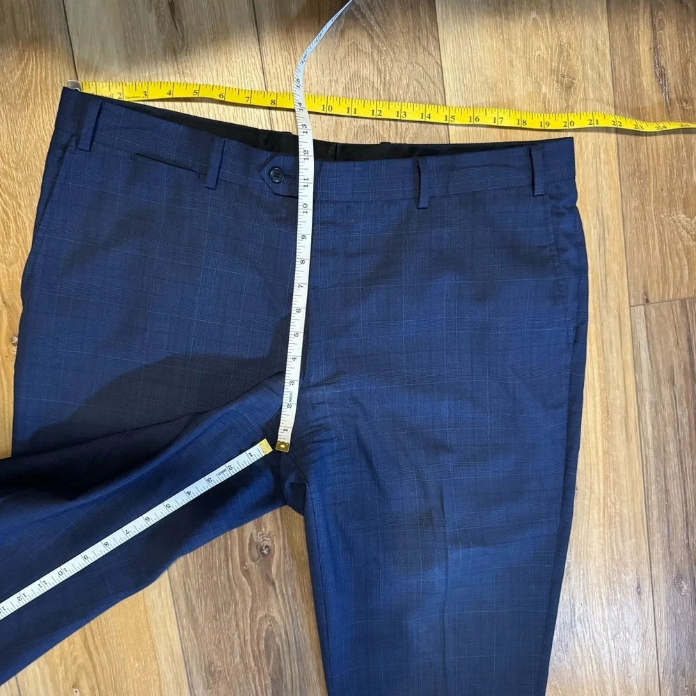 Paul Betenly Men's Blue Plaid Suit Thomas & Florence styles